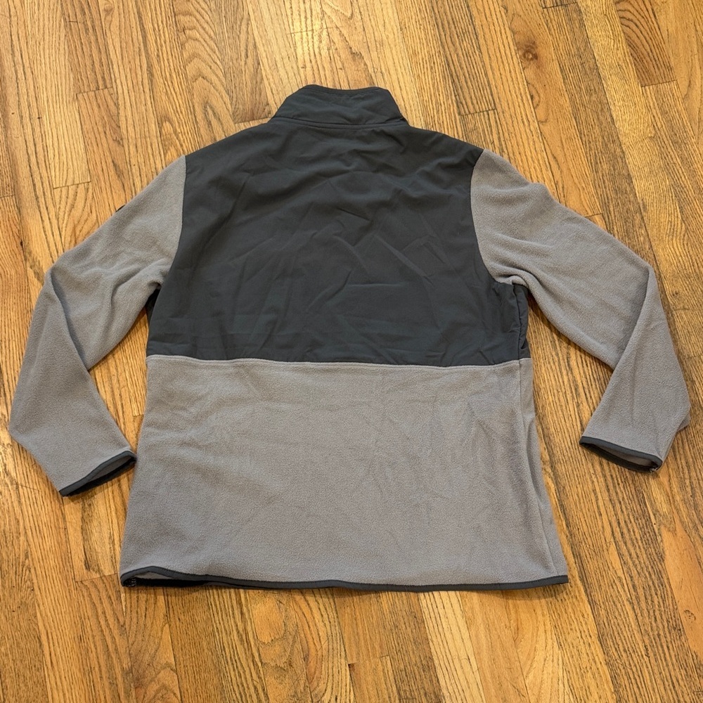 Ascend Gray and Black Quarter-Zip Fleece Pullover Size: XL - Picture 7 of 7